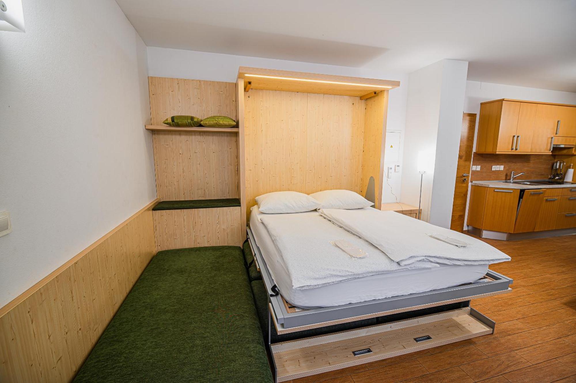 Apartments Maleric With Indoor Pool And Wellness Dragatuš Szoba fotó