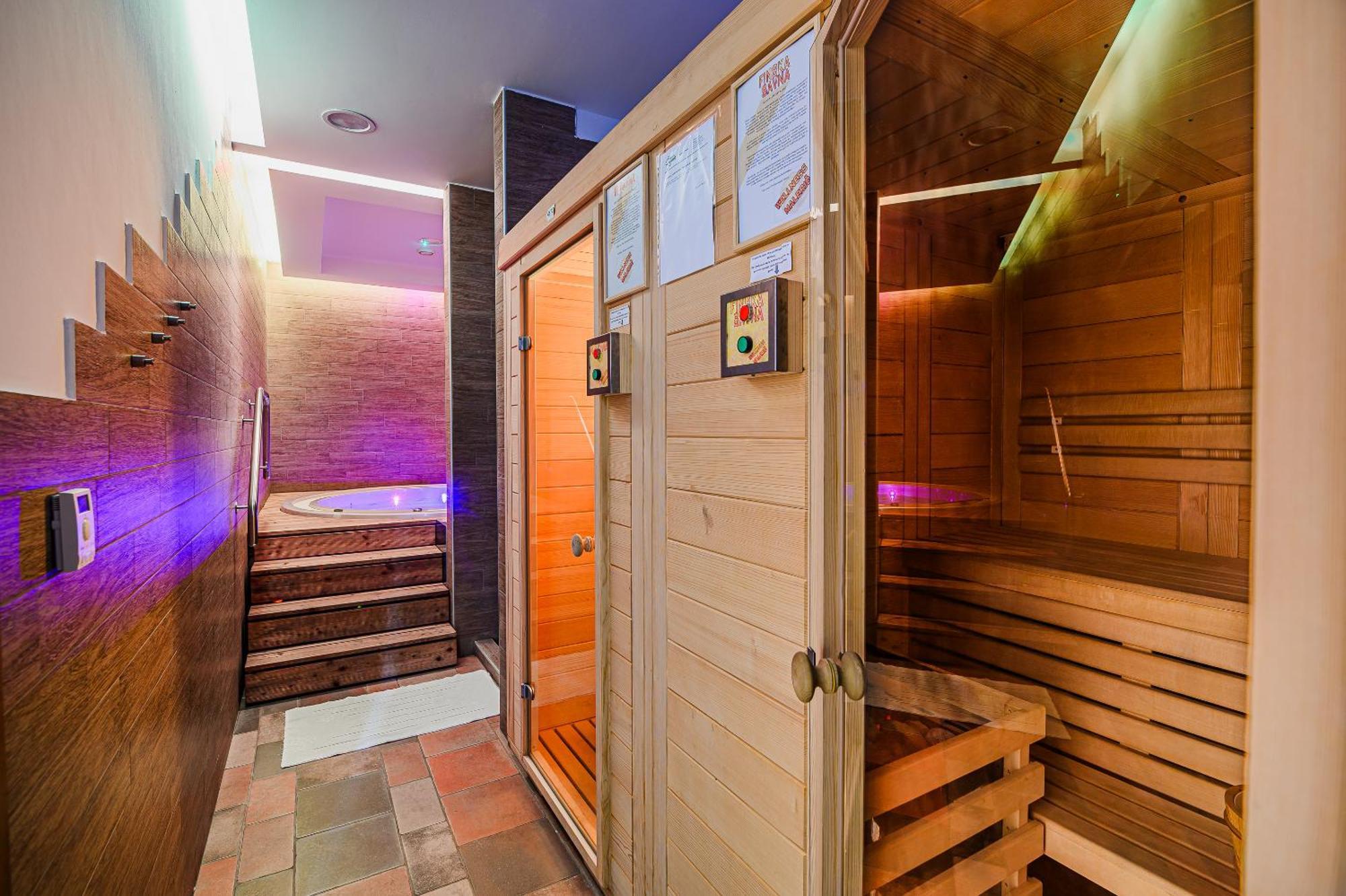 Apartments Maleric With Indoor Pool And Wellness Dragatuš Kültér fotó