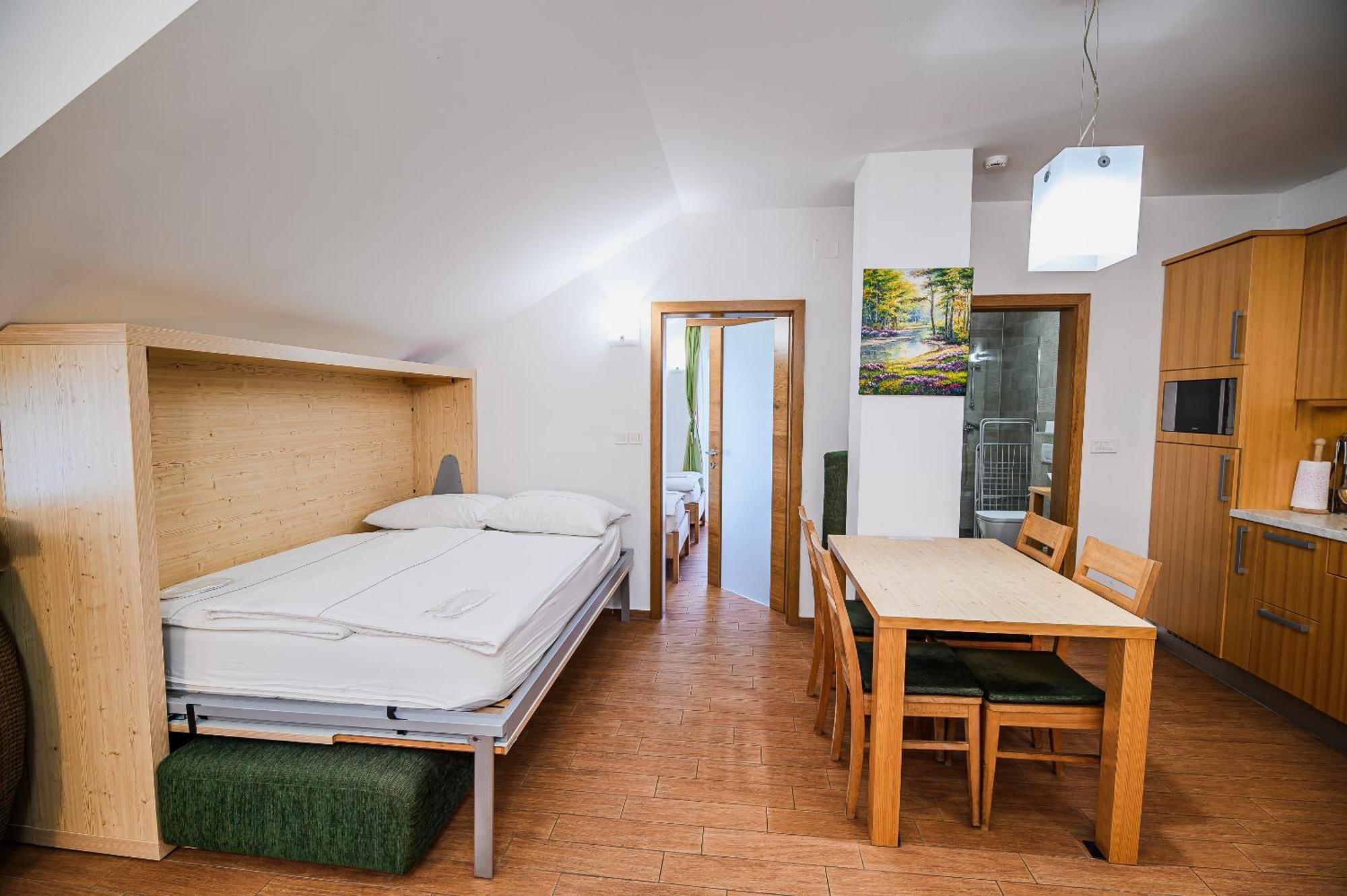 Apartments Maleric With Indoor Pool And Wellness Dragatuš Szoba fotó